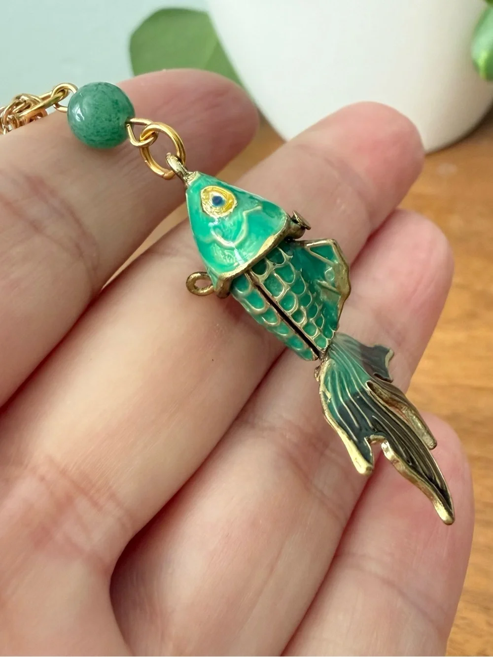Vintage Green Cloisonné Enamel Articulated Koi Fish Pendant Necklace Gold-tone
